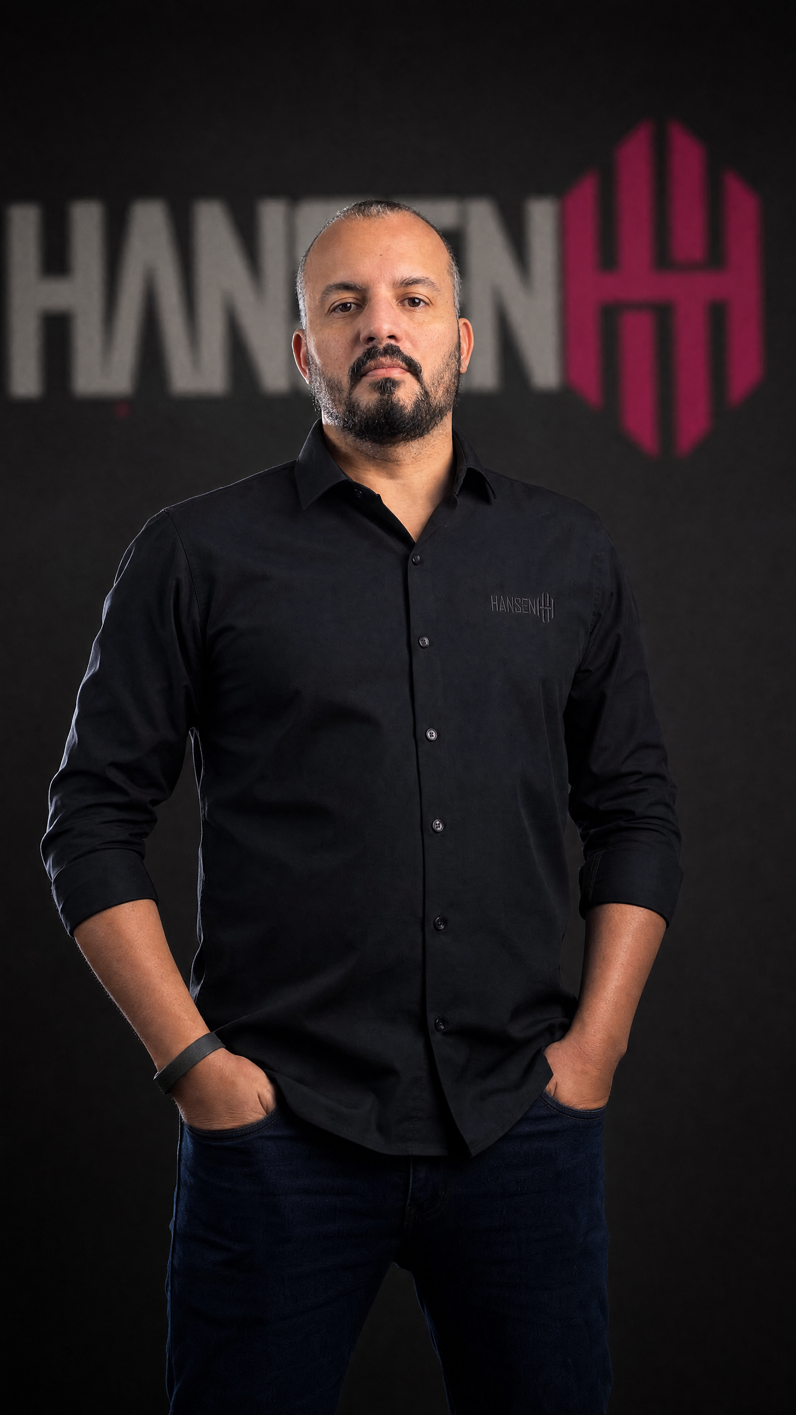Retrato de Hector Hansen, fundador da HANSEN
